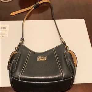 Dooney & Bourke shoulder bag